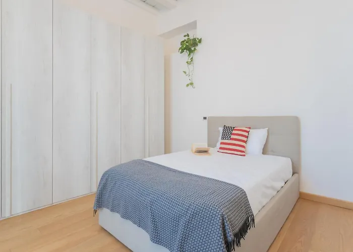 Wine Not In Centre By Rent * Como