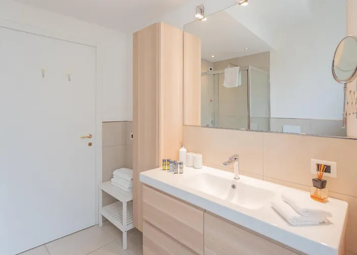 Apartment Wine Not In Centre By Rent Como